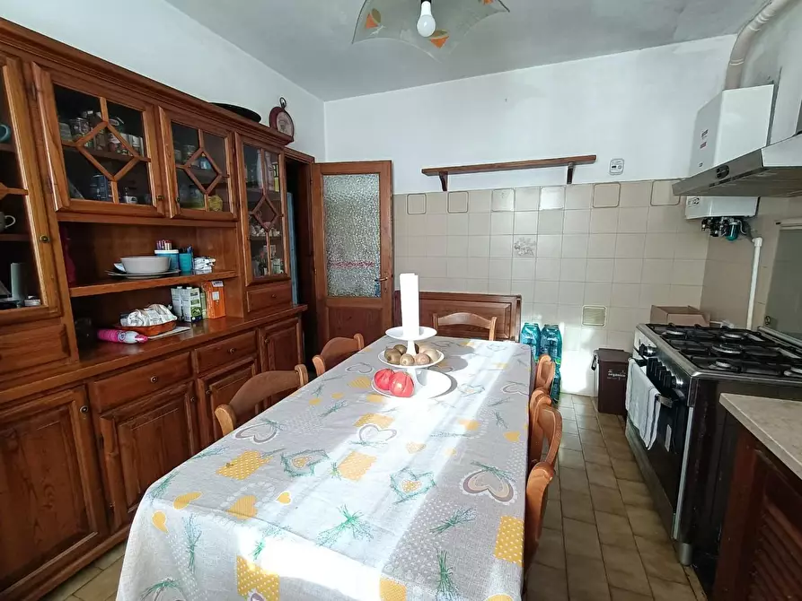 Immagine 21 di Casa semindipendente in vendita  a Carrara
