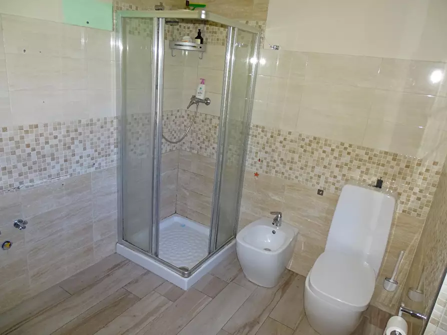 Immagine 25 di Terratetto in vendita  a Agliana