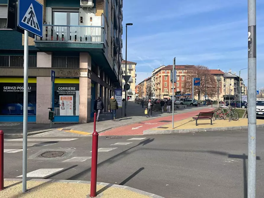 Immagine 14 di Attività commerciale in vendita  a Torino