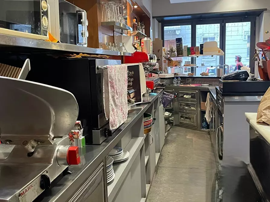 Immagine 4 di Bar / Ristorante in vendita  a Torino