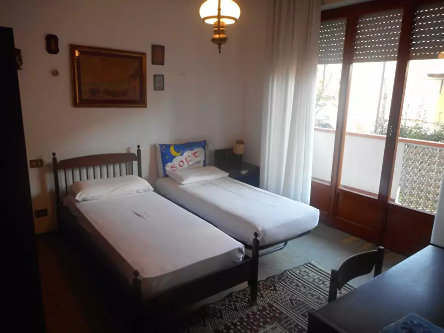 Immagine 7 di Appartamento in vendita  a Massa