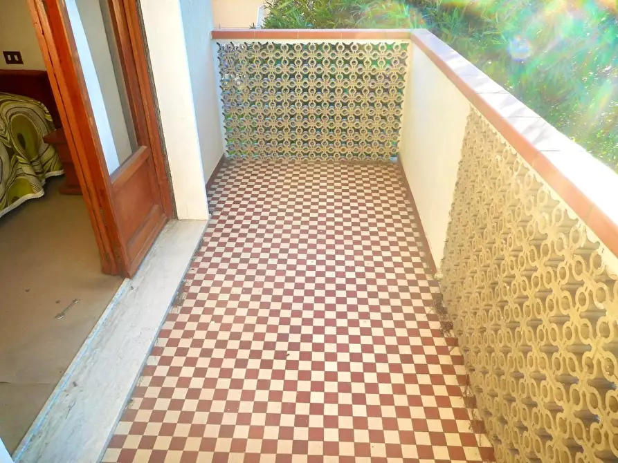 Immagine 9 di Appartamento in vendita  a Massa