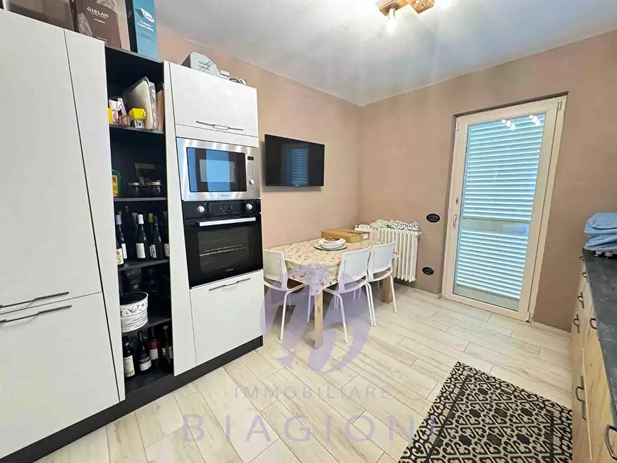 Immagine 5 di Casa bifamiliare in vendita  a Forte Dei Marmi