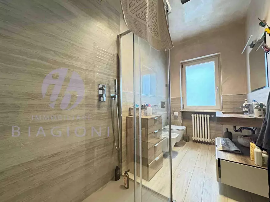 Immagine 19 di Casa bifamiliare in vendita  a Forte Dei Marmi