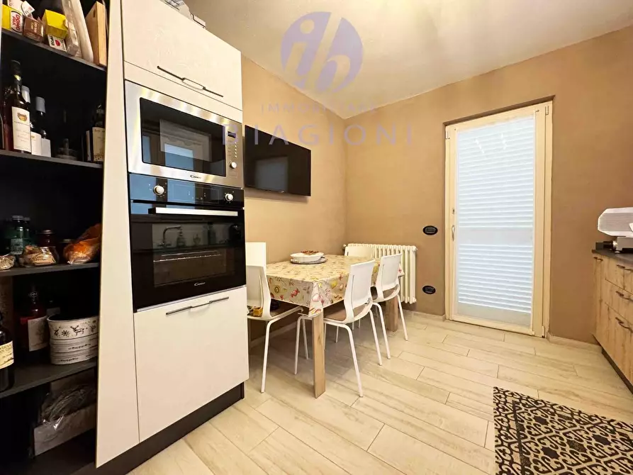 Immagine 6 di Casa bifamiliare in vendita  a Forte Dei Marmi