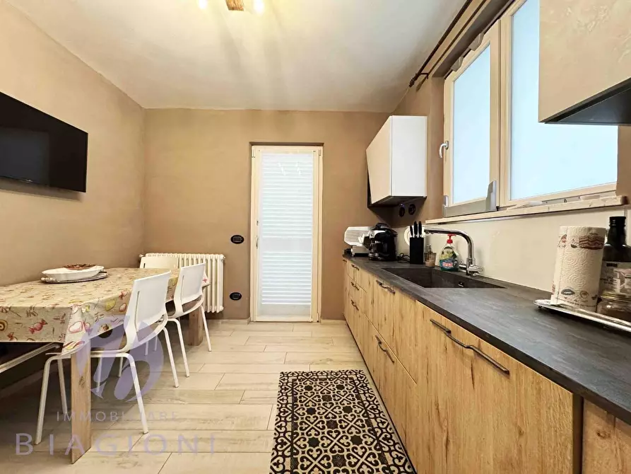 Immagine 8 di Casa bifamiliare in vendita  a Forte Dei Marmi