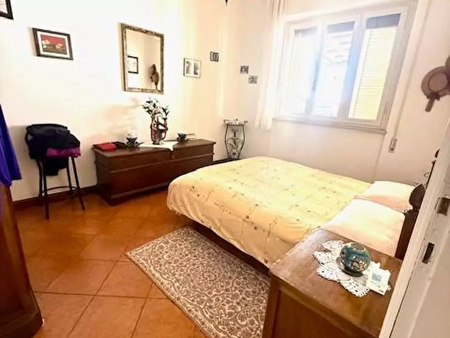 Immagine 5 di Casa semindipendente in vendita  a Camaiore