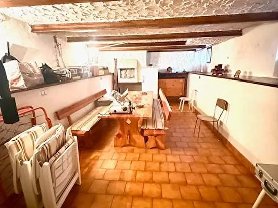 Immagine 12 di Casa semindipendente in vendita  a Camaiore