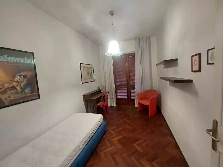 Immagine 16 di Villa in vendita  a Massa