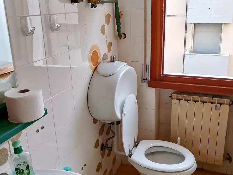 Immagine 20 di Mansarda in affitto  a Rosignano Marittimo