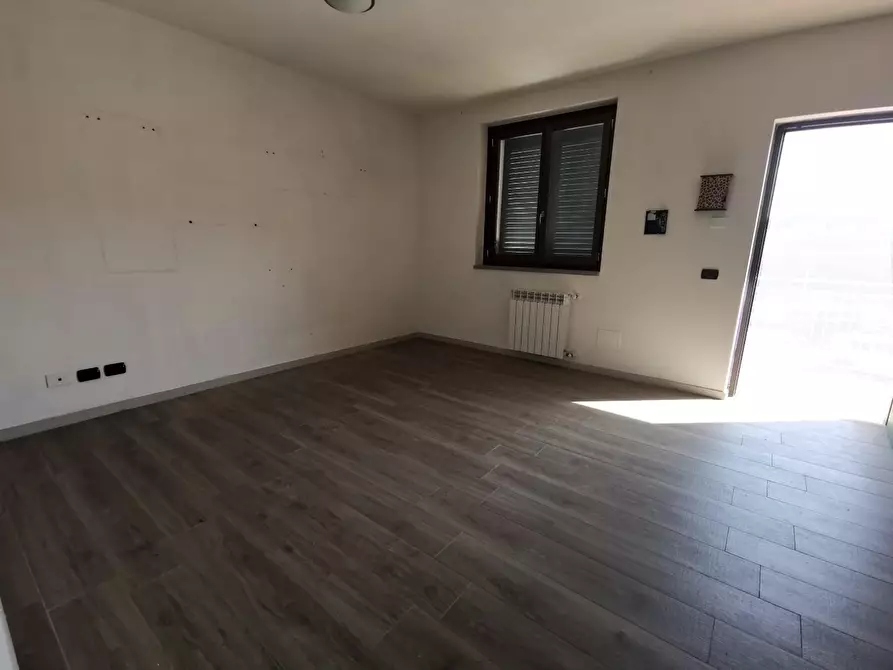 Immagine 2 di Appartamento in vendita  a Santa Croce Sull'arno