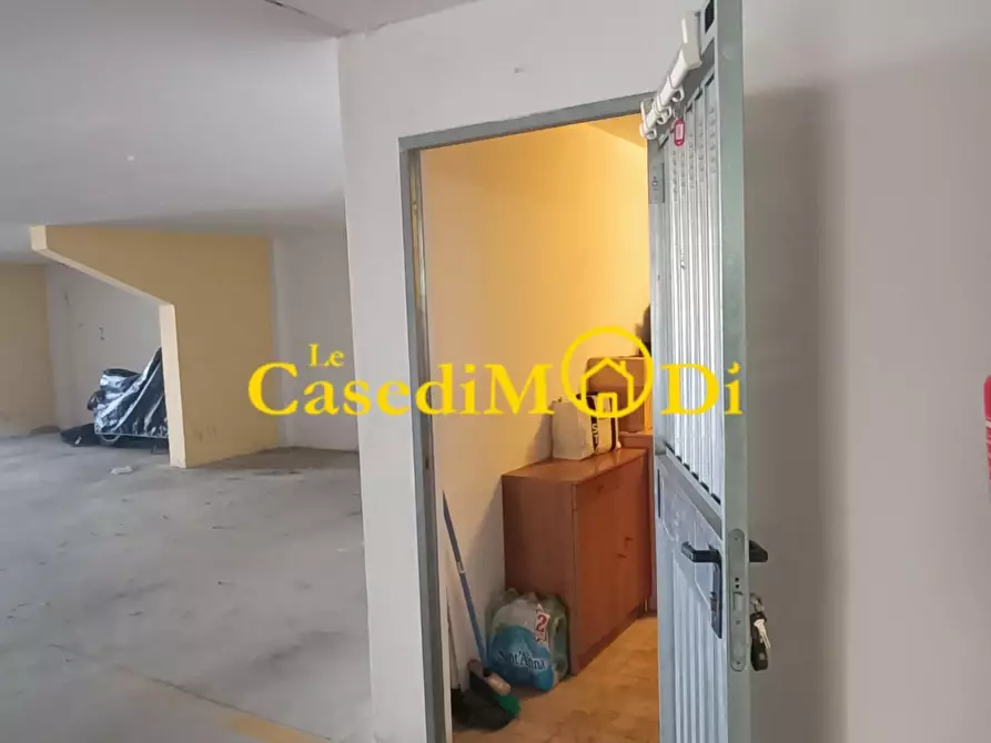 Immagine 12 di Appartamento in vendita  a Rosignano Marittimo