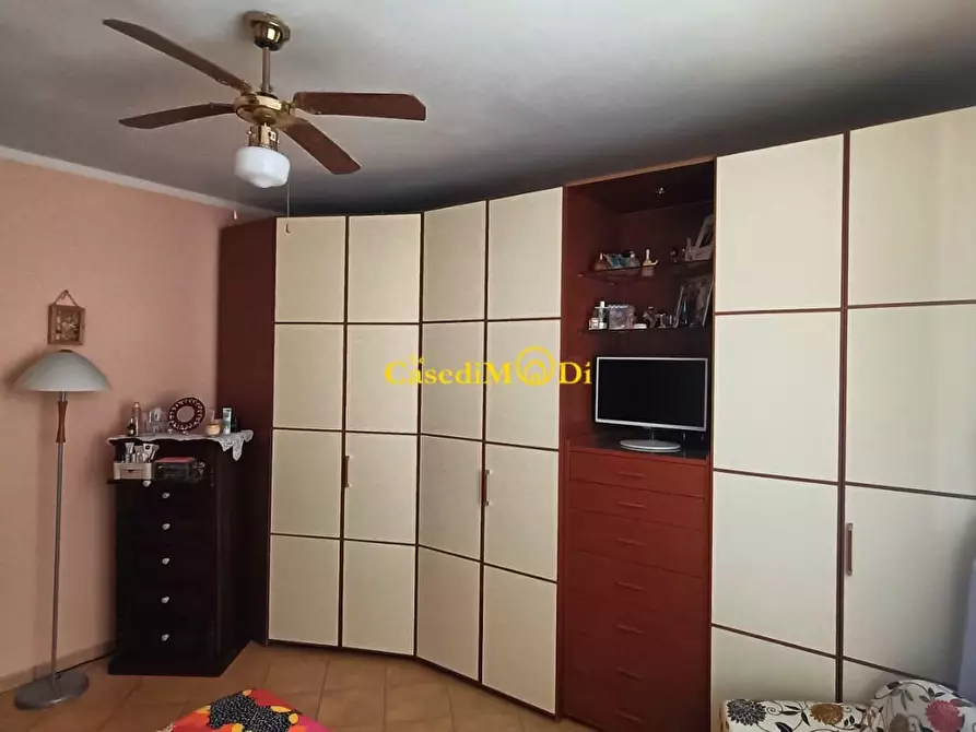 Immagine 10 di Appartamento in vendita  a Rosignano Marittimo