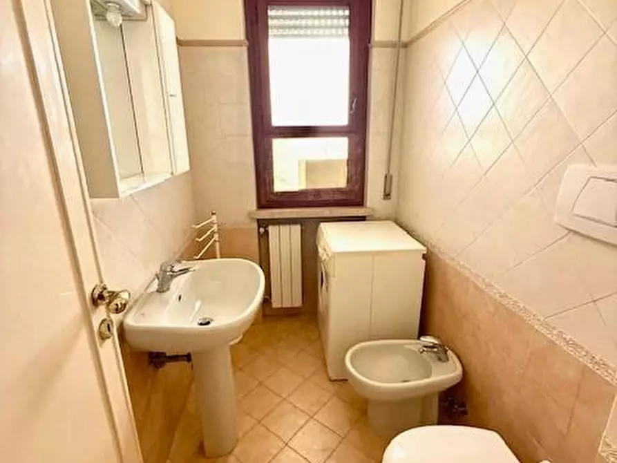 Immagine 8 di Appartamento in vendita  a Camaiore