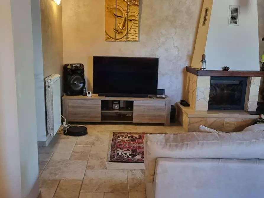 Immagine 7 di Villetta a schiera in vendita  a Fiumicino