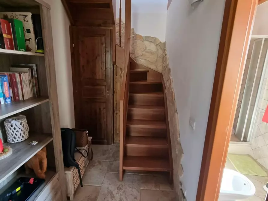 Immagine 12 di Villetta a schiera in vendita  a Fiumicino