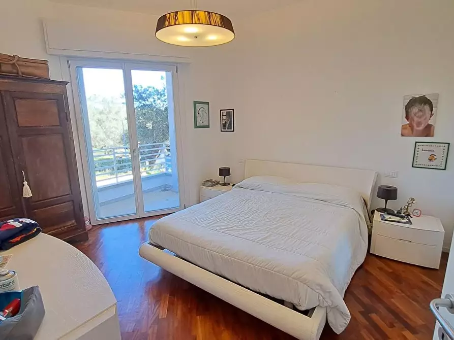 Immagine 17 di Villa in vendita  a Rosignano Marittimo