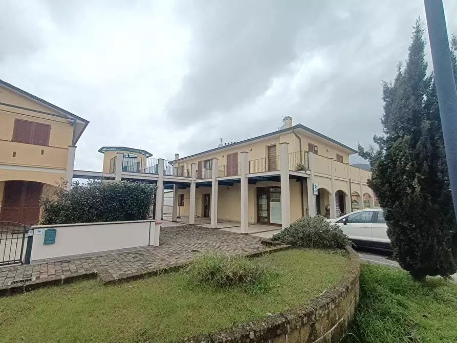 Immagine 7 di Mansarda in vendita  a San Giuliano Terme