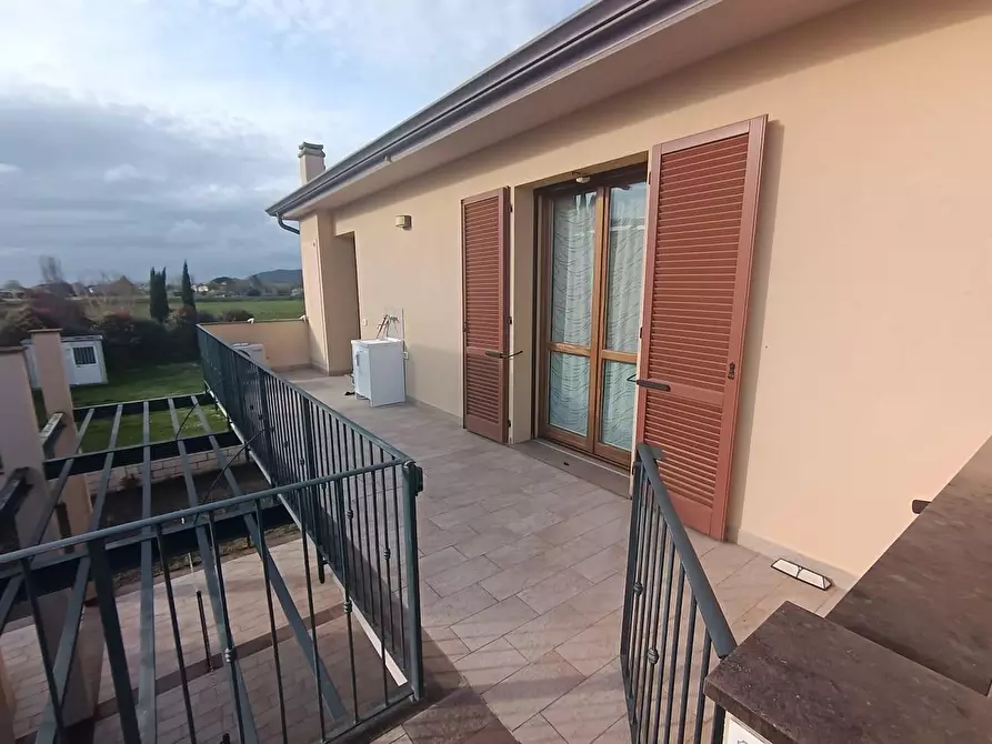 Immagine 9 di Mansarda in vendita  a San Giuliano Terme