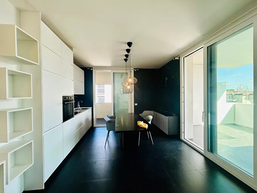 Immagine 2 di Appartamento in vendita  a Empoli