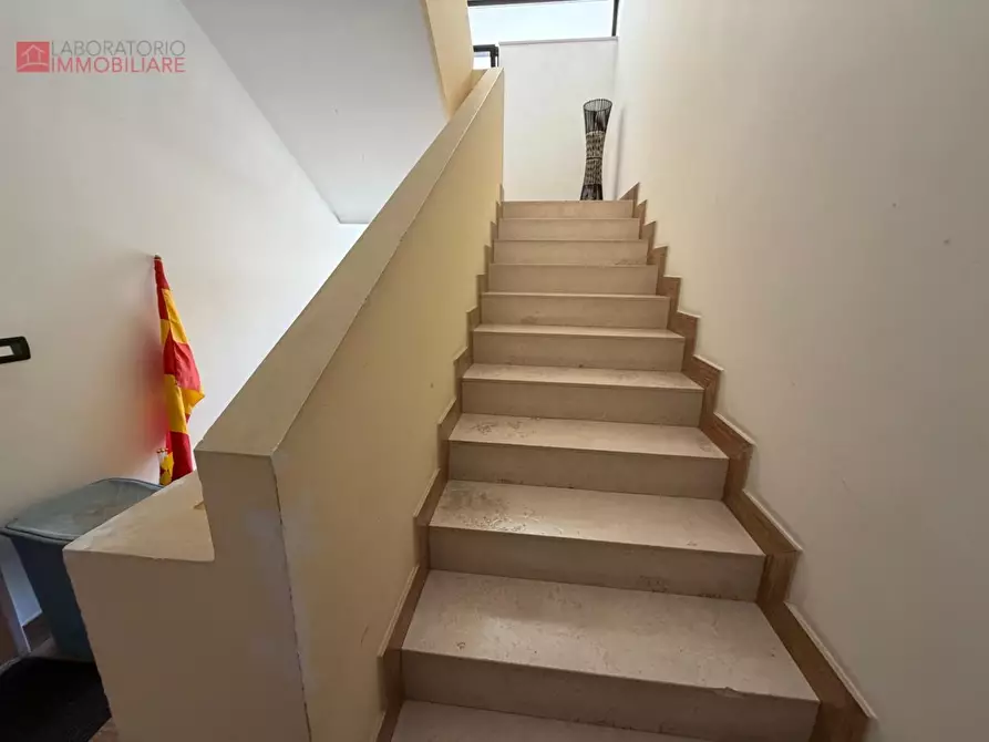 Immagine 25 di Appartamento in vendita  a Lizzanello