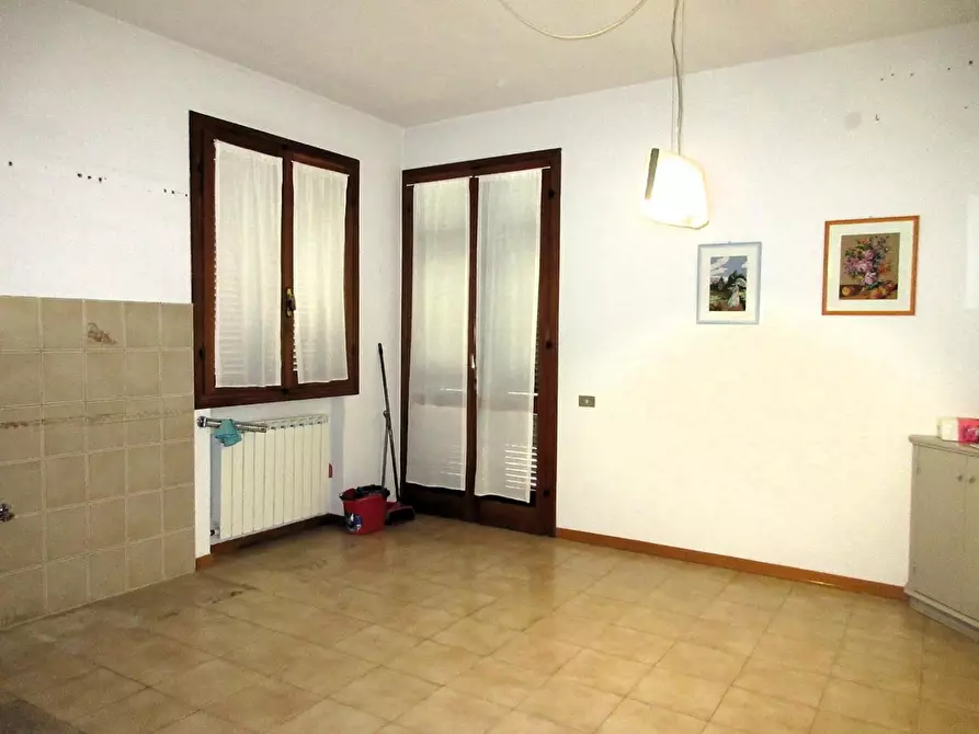 Immagine 4 di Appartamento in vendita  a Empoli