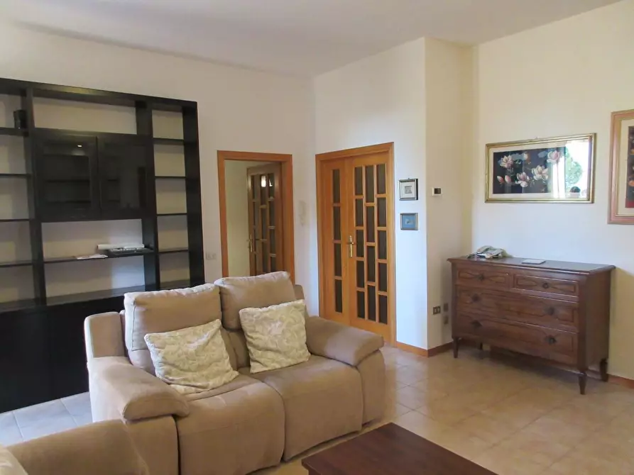 Immagine 2 di Appartamento in vendita  a Empoli