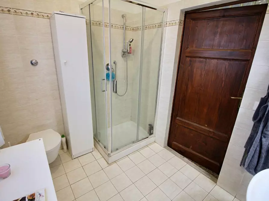 Immagine 14 di Appartamento in vendita  a Cascina