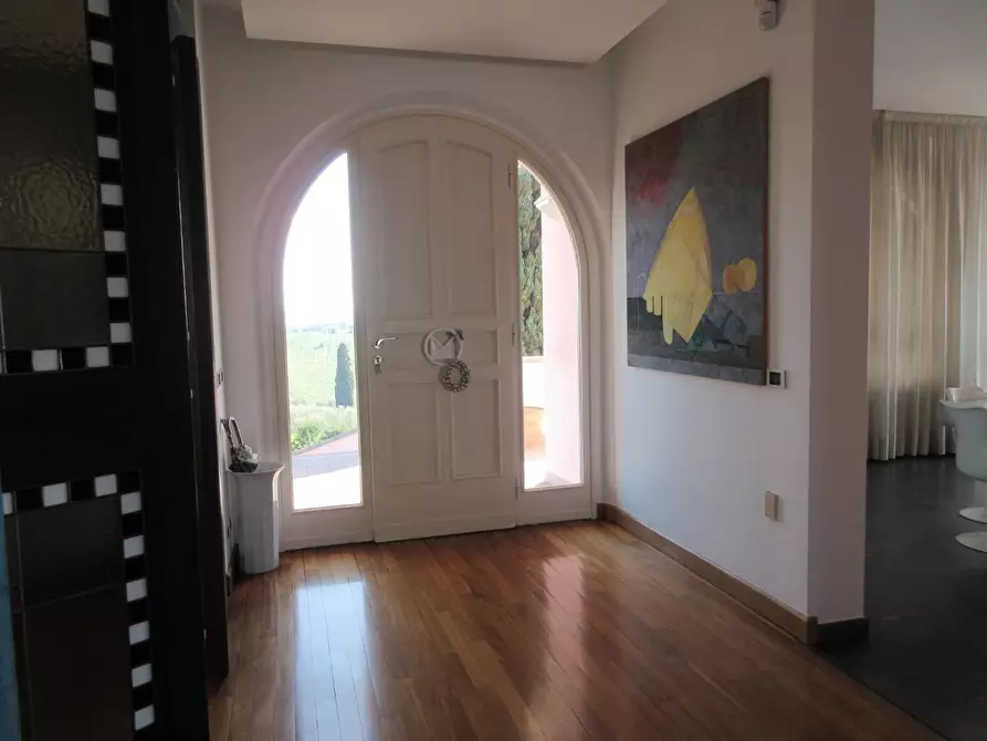 Immagine 4 di Villa in vendita  a Vinci