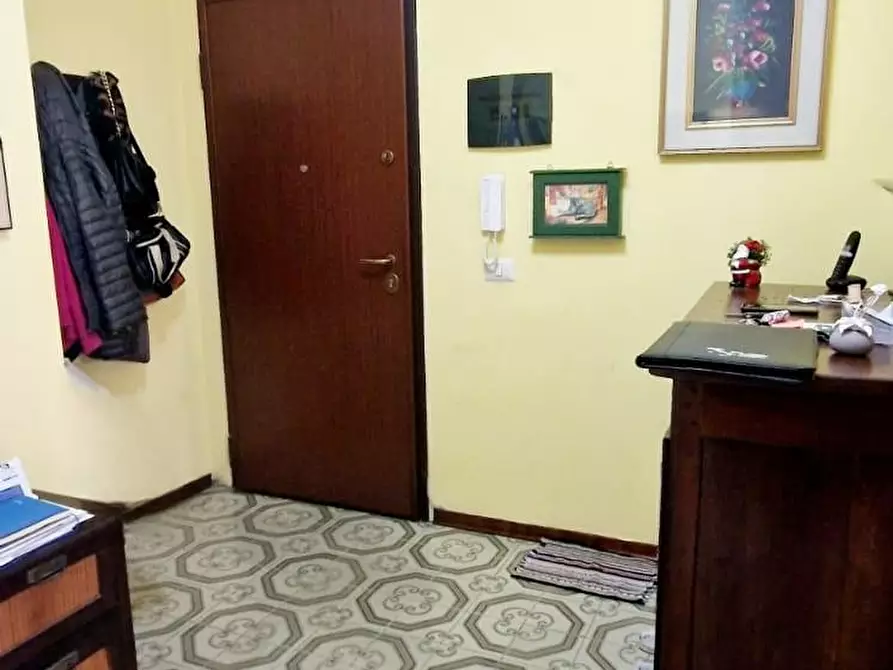 Immagine 3 di Appartamento in vendita  a Carrara