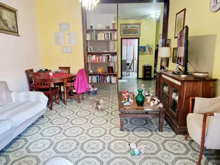 Immagine 17 di Appartamento in vendita  a Carrara