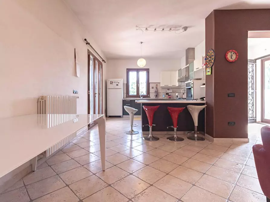 Immagine 12 di Casa bifamiliare in vendita  a Cascina