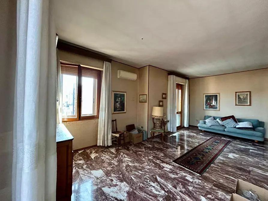 Immagine 7 di Mansarda in vendita  a Empoli