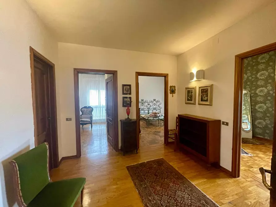 Immagine 15 di Mansarda in vendita  a Empoli