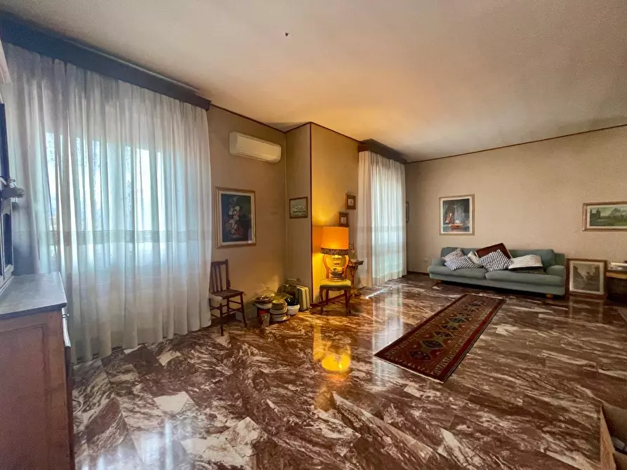 Immagine 14 di Mansarda in vendita  a Empoli