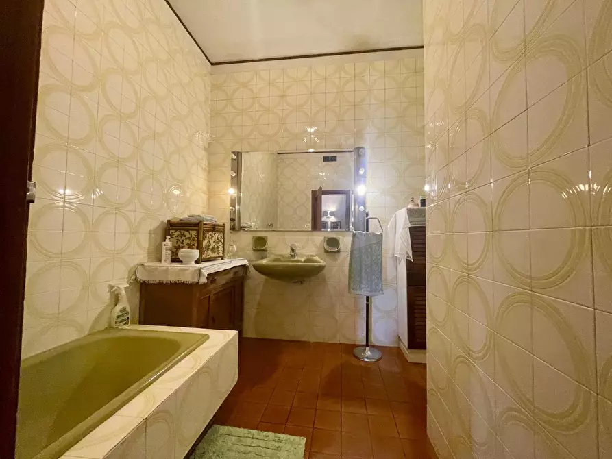 Immagine 27 di Mansarda in vendita  a Empoli