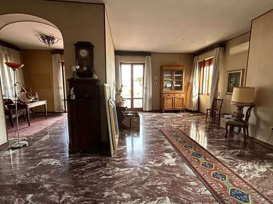 Immagine 2 di Mansarda in vendita  a Empoli