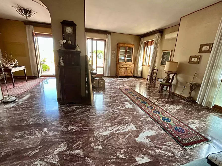 Immagine 11 di Mansarda in vendita  a Empoli