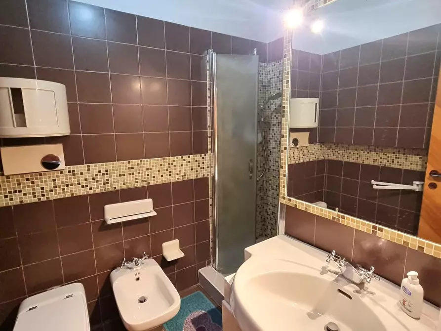 Immagine 5 di Villetta a schiera in affitto  a Viareggio