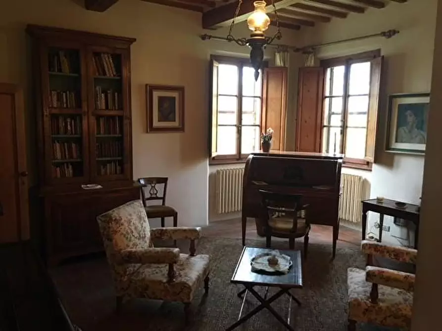 Immagine 57 di Villa in vendita  a Fucecchio