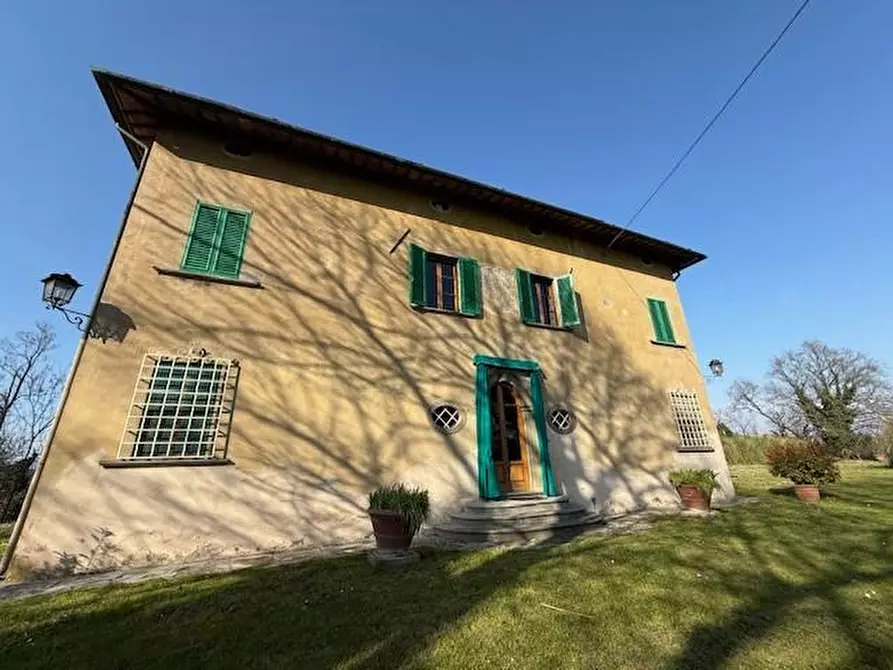 Immagine 9 di Villa in vendita  a Fucecchio
