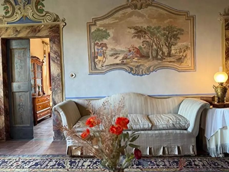 Immagine 38 di Villa in vendita  a Fucecchio