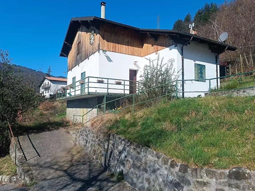 Immagine 21 di Casa indipendente in vendita  a Sillano Giuncugnano