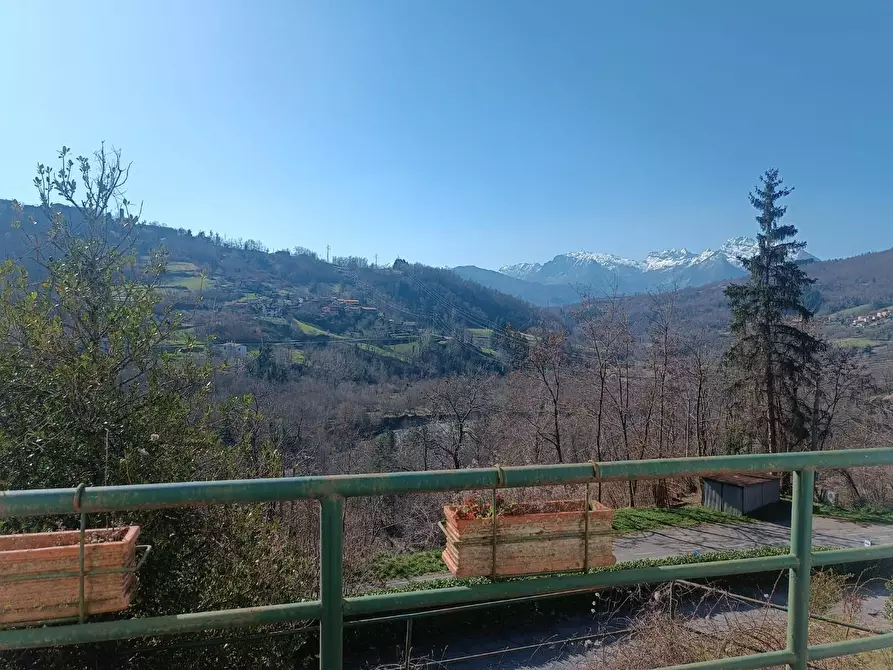 Immagine 2 di Casa indipendente in vendita  a Sillano Giuncugnano