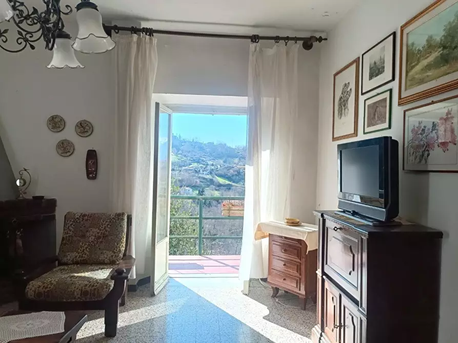 Immagine 8 di Casa indipendente in vendita  a Sillano Giuncugnano