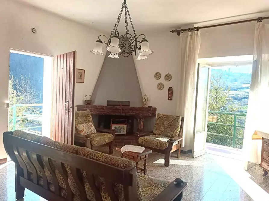 Immagine 5 di Casa indipendente in vendita  a Sillano Giuncugnano