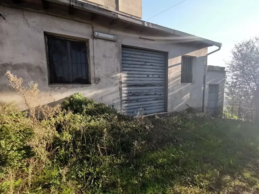 Immagine 21 di Casa indipendente in vendita  a Fucecchio