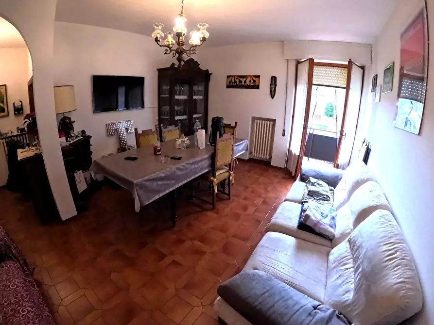 Immagine 2 di Appartamento in vendita  a Poggibonsi