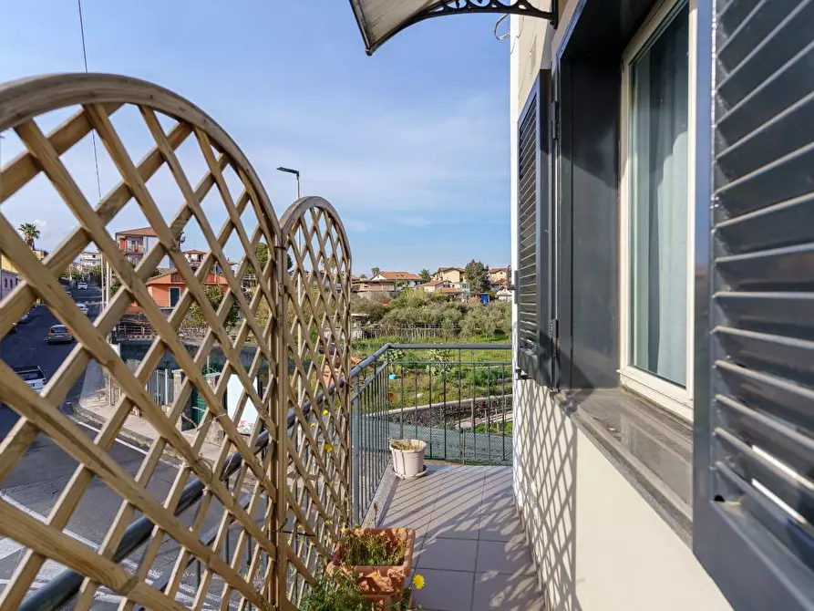 Immagine 24 di Casa semindipendente in vendita  a San Giovanni La Punta