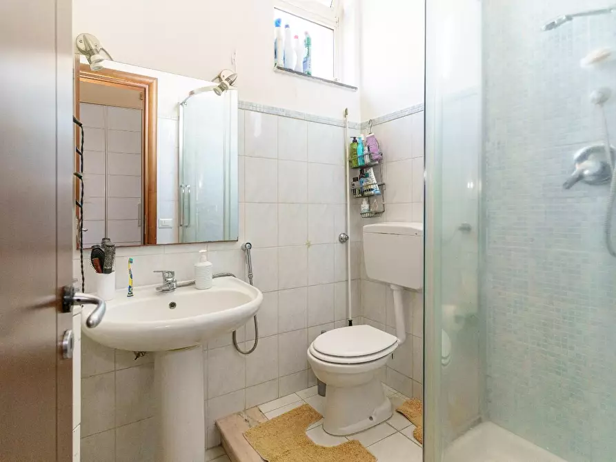 Immagine 18 di Casa semindipendente in vendita  a San Giovanni La Punta